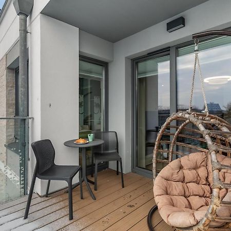 Luxurious Apartment Nadmorskie Tarasy Kolobrzeg By Renters Prestige Bagian luar foto