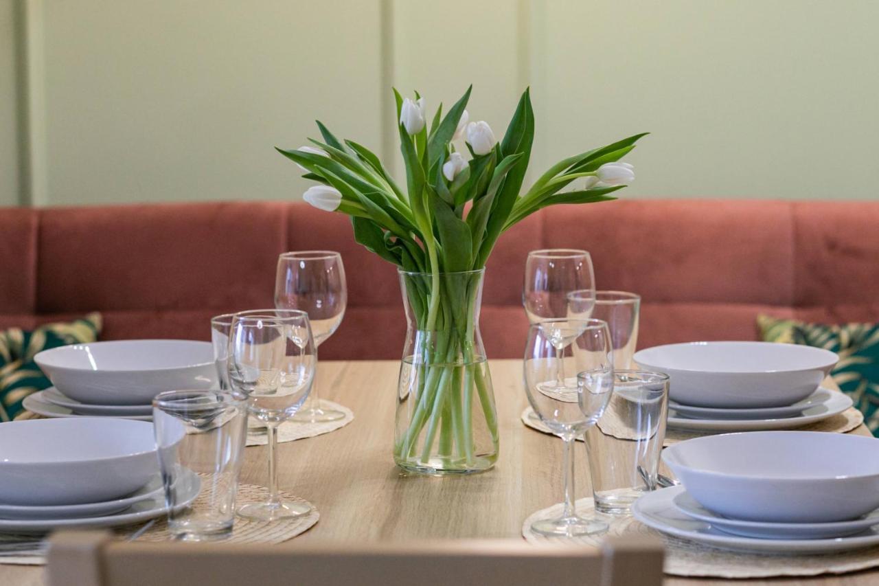 Luxurious Apartment Nadmorskie Tarasy Kolobrzeg By Renters Prestige Bagian luar foto
