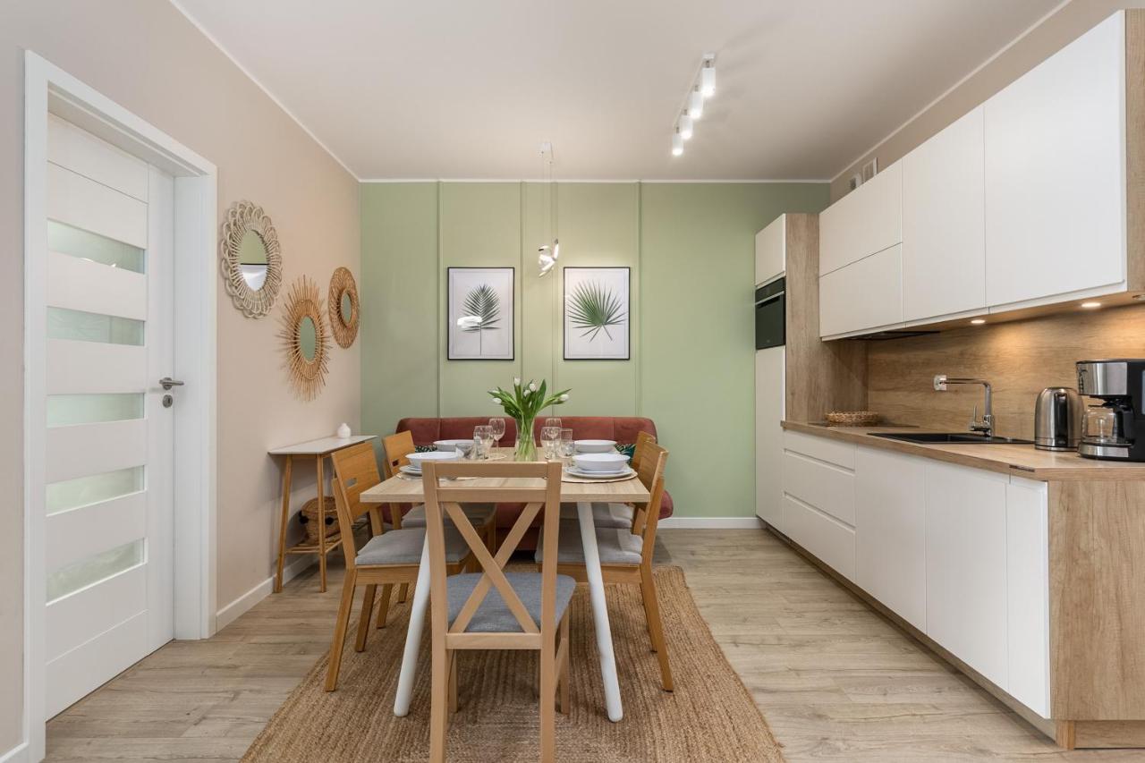 Luxurious Apartment Nadmorskie Tarasy Kolobrzeg By Renters Prestige Bagian luar foto